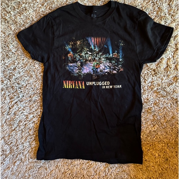 NIRVANA Tops - Nirvana Tshirt